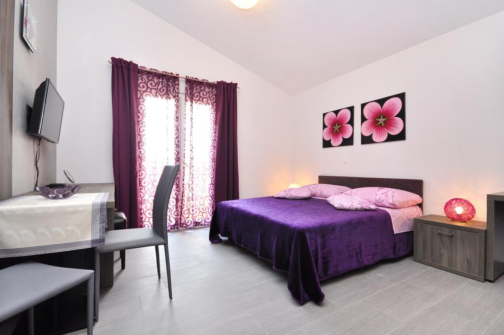 Apartments Zizic Kaštela 객실 사진